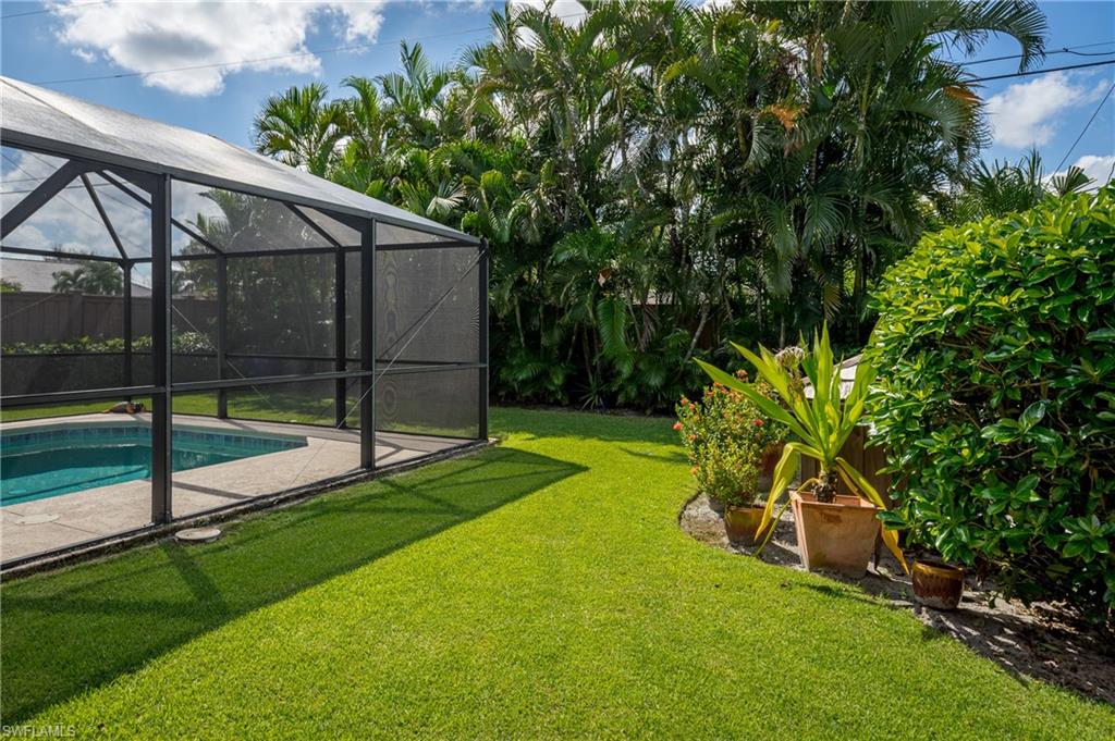 NAPLES PARK - Residential