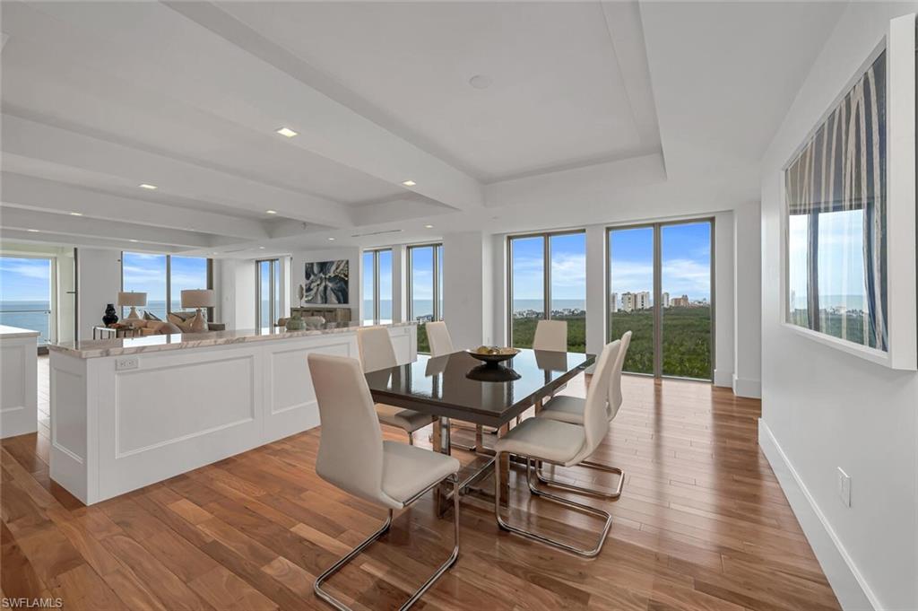 MYSTIQUE - Residential