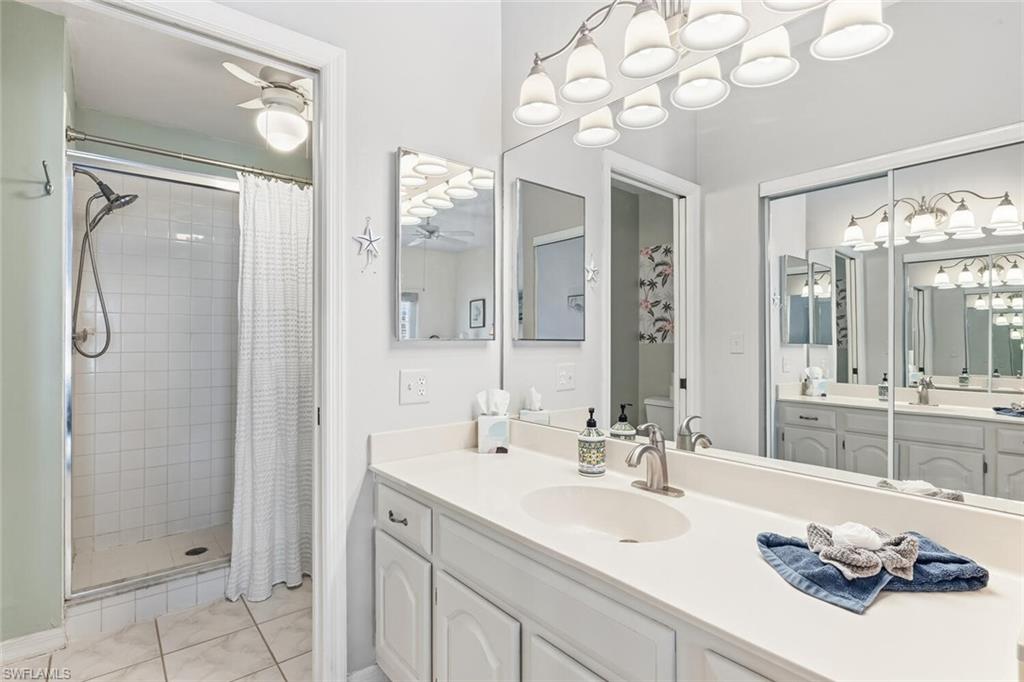 TWELVE OAKS - Residential