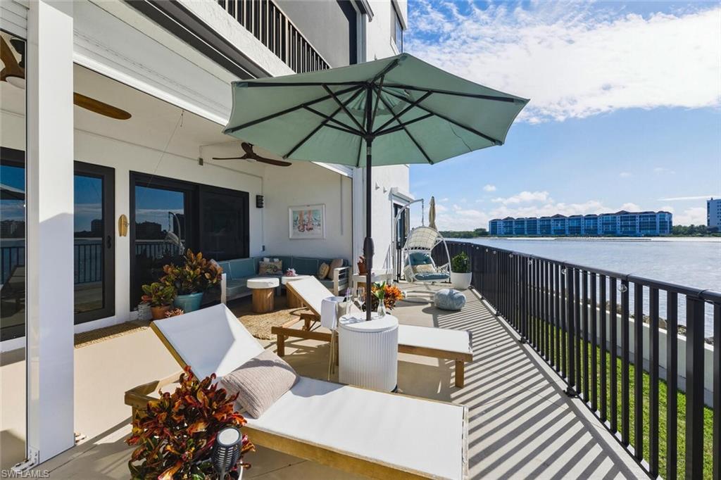 LA PENINSULA - Residential