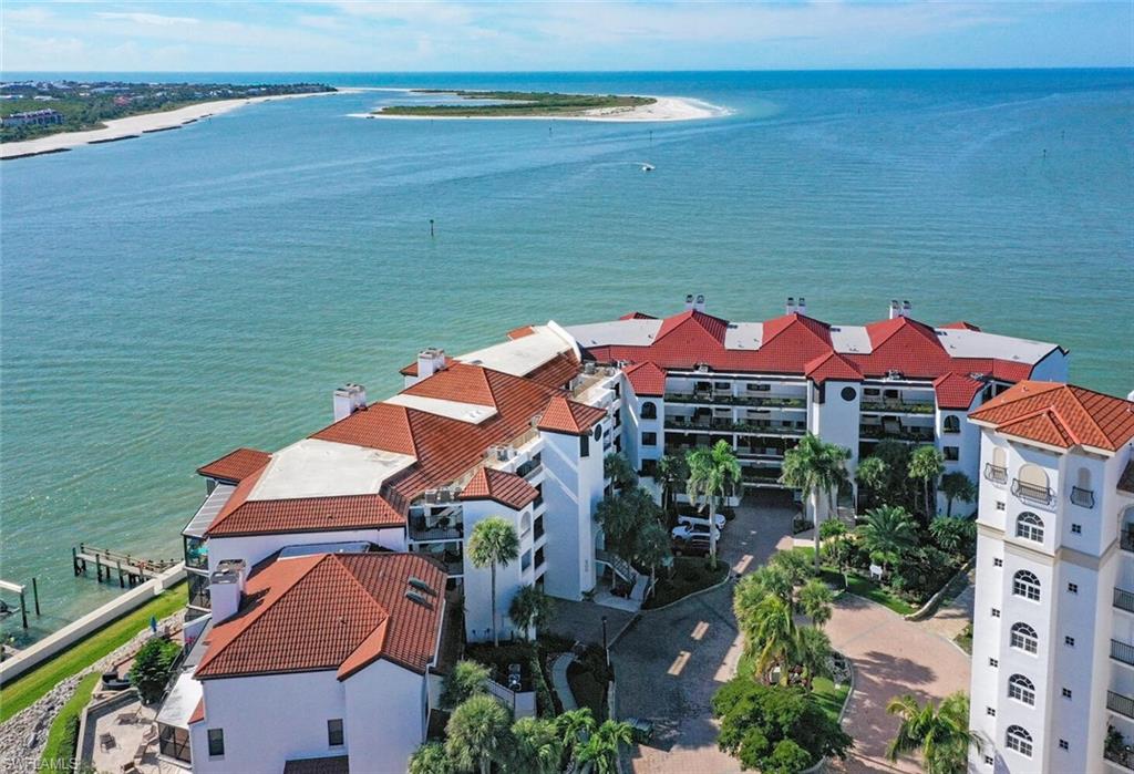 LA PENINSULA - Residential