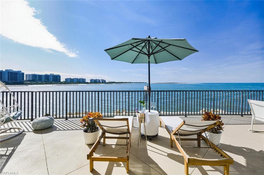 LA PENINSULA - Residential