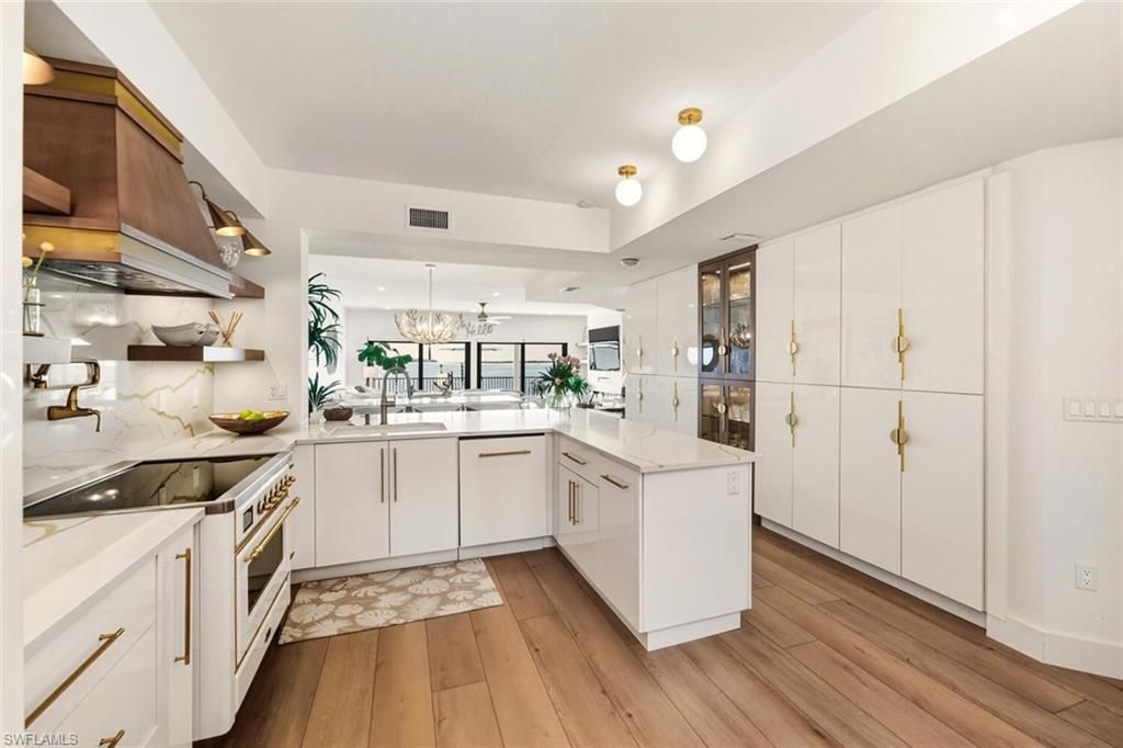 Photo of 601 La Peninsula BLVD #601, NAPLES, FL 34113 (MLS # 225083991)