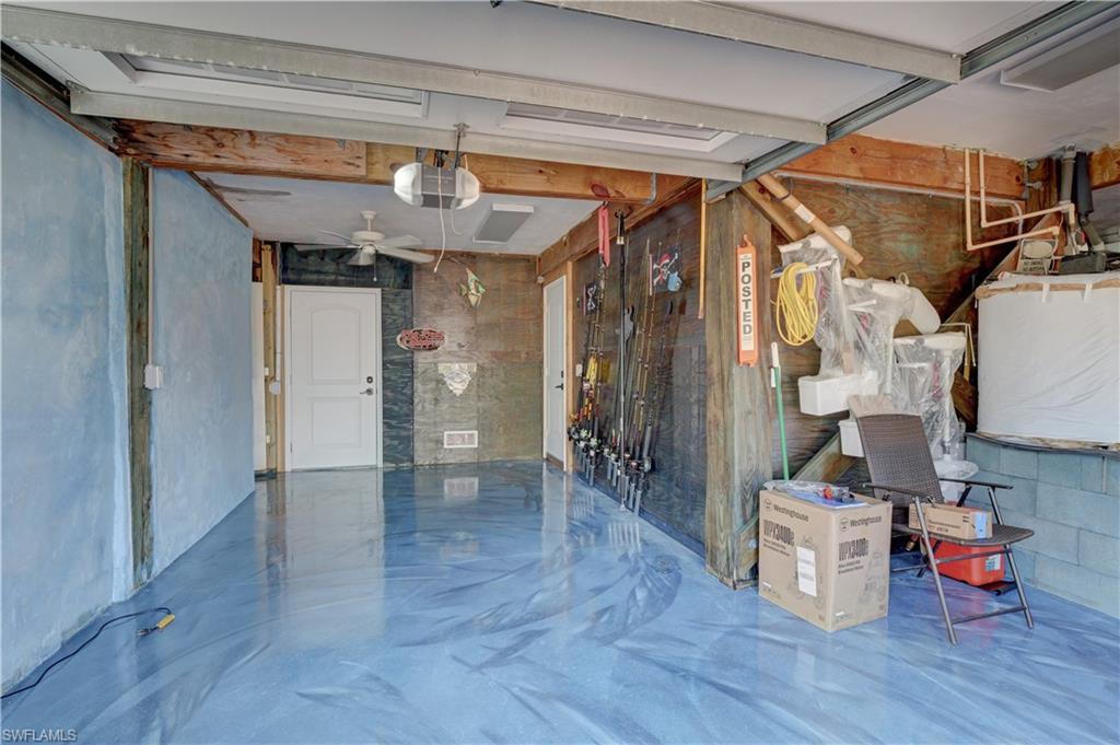 GALT ISLAND - Residential