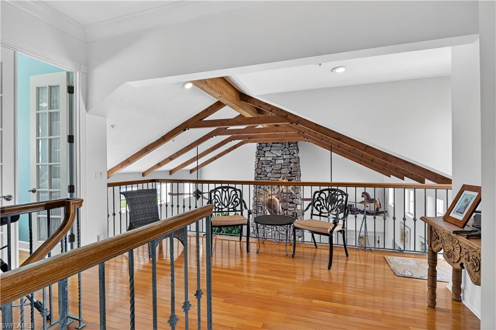 GALT ISLAND - Residential