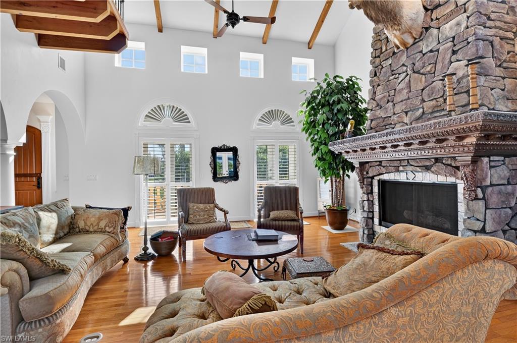 GALT ISLAND - Residential