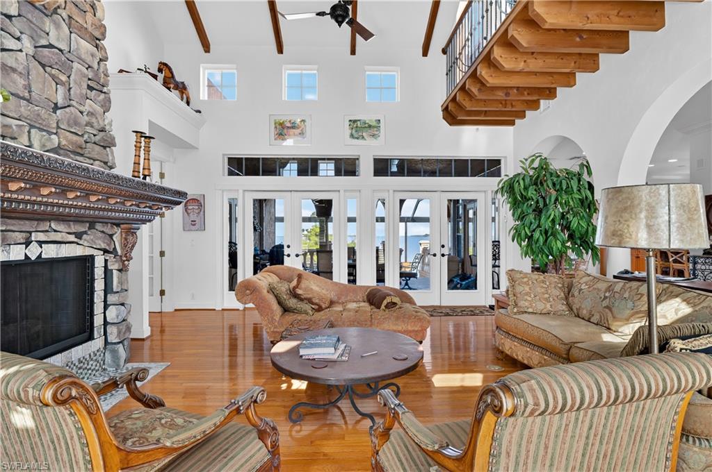 GALT ISLAND - Residential