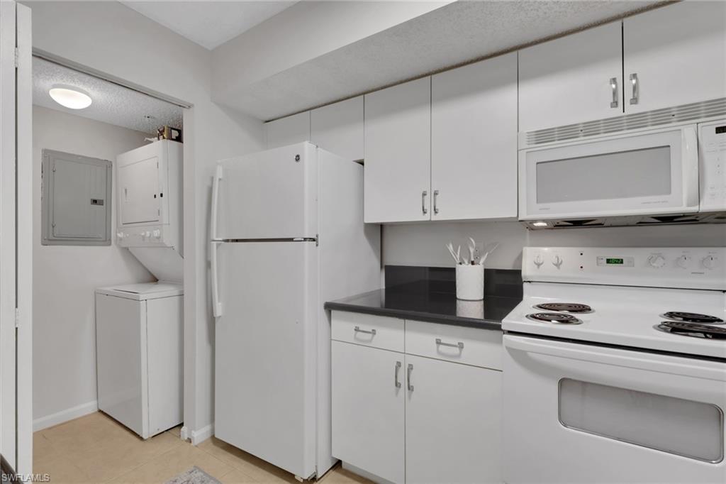 NAPOLI - Residential