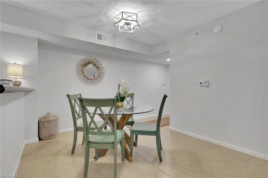 NAPOLI - Residential