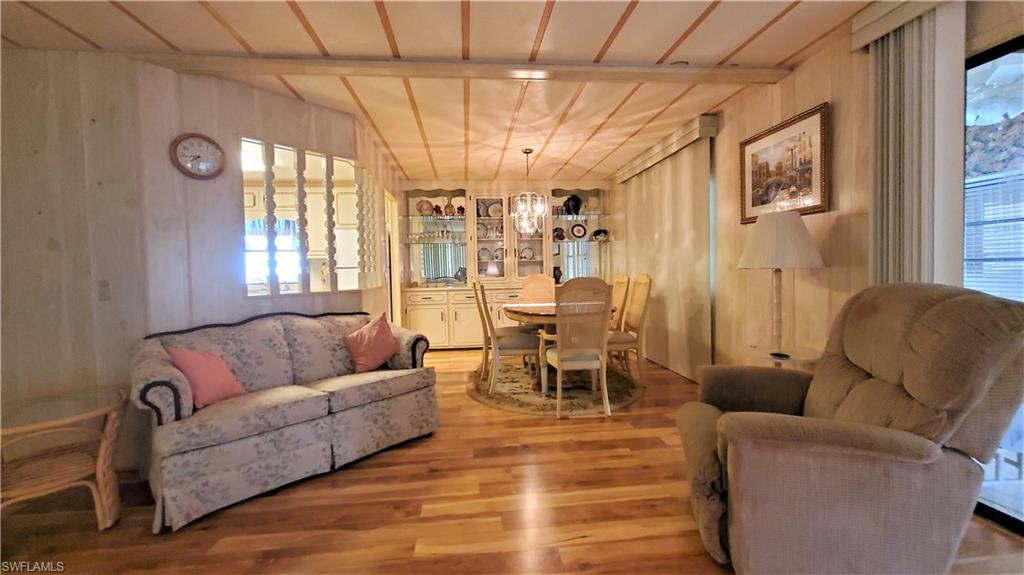 LAZY DAYS MOBILE VILLAGE - Residential