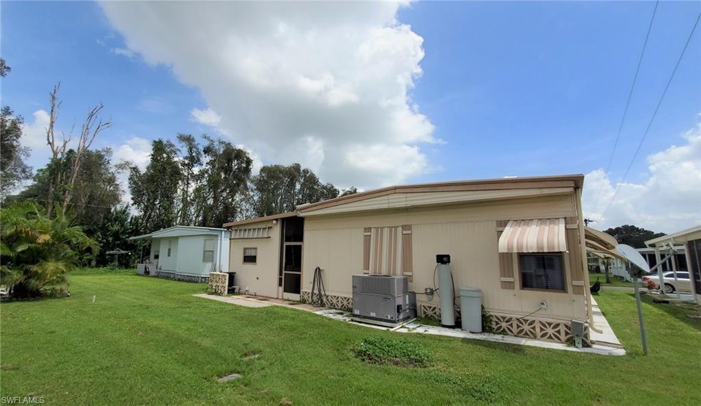 LAZY DAYS MOBILE VILLAGE - Residential