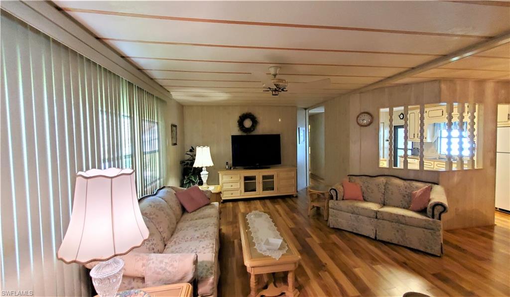 LAZY DAYS MOBILE VILLAGE - Residential