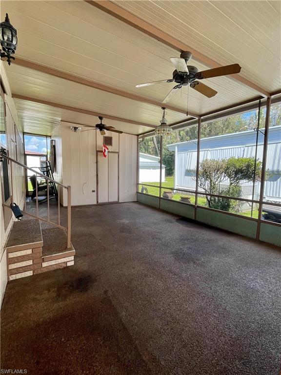 LAZY DAYS MOBILE VILLAGE - Residential