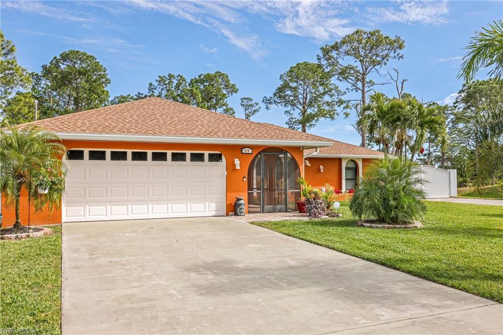 LEHIGH ACRES - Residential