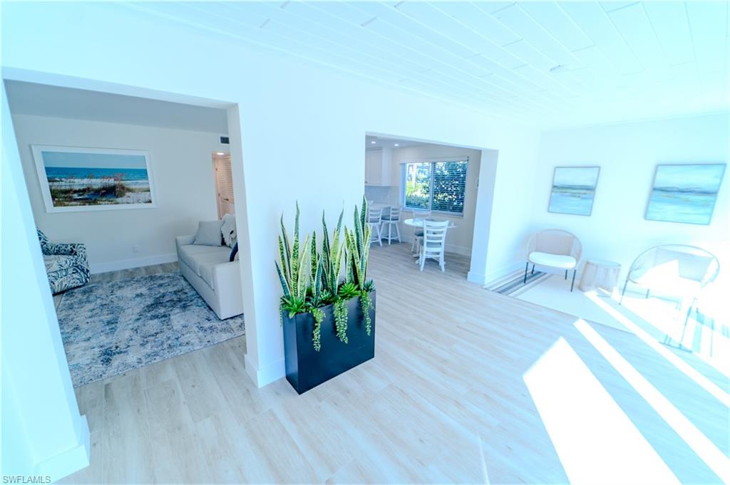 HARBOUR LIGHTS - Residential Lease