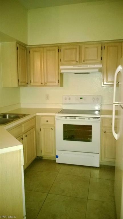 THE TIDES AT PELICAN LANDING - Residential