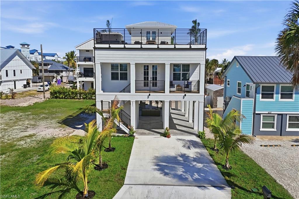 HOLIDAY SHORES - Residential