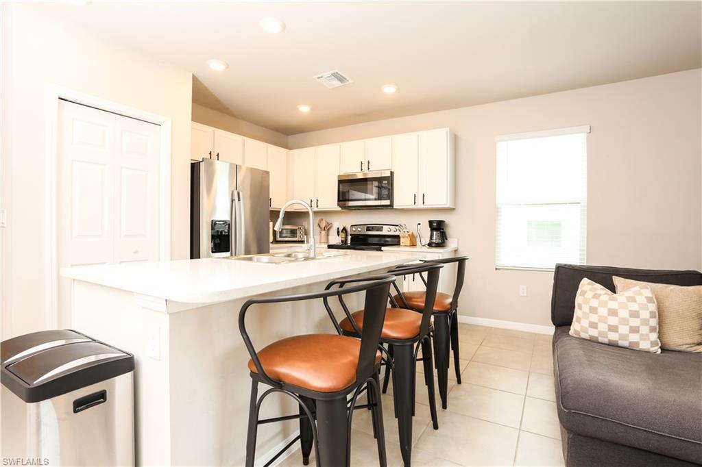 MEADOWOOD - Residential Lease