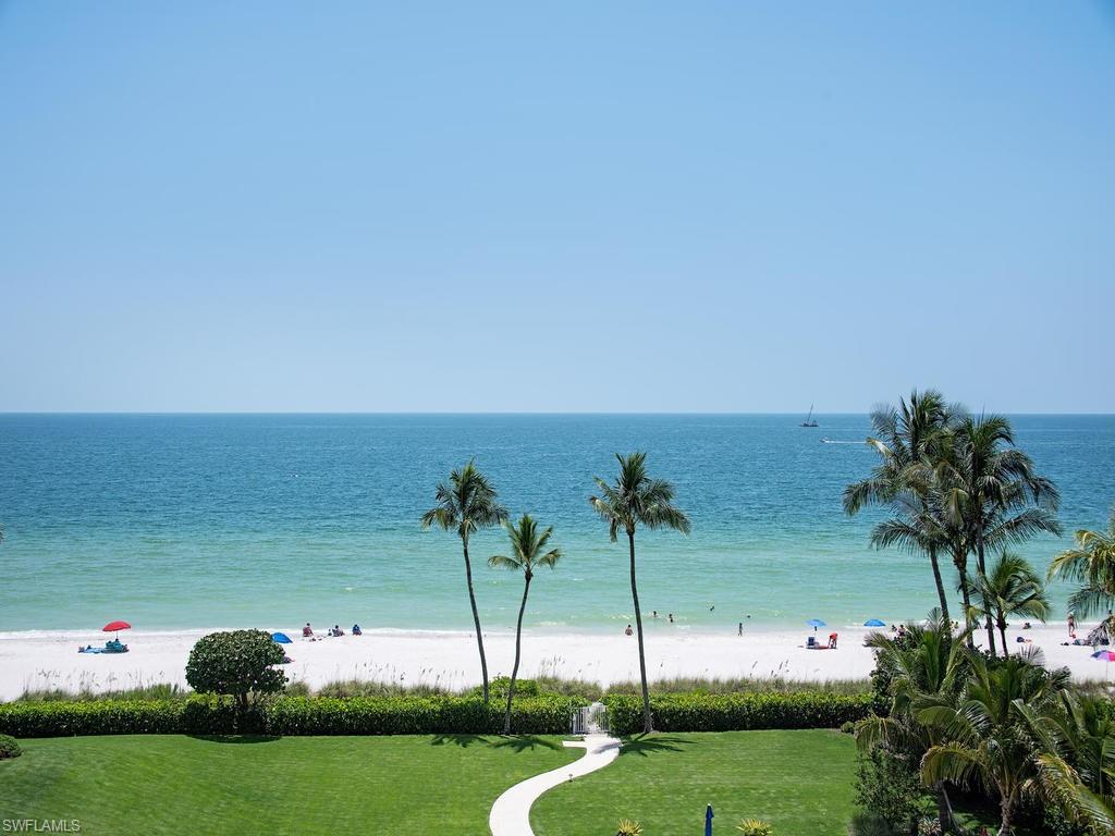 LAURENTIANS - Residential