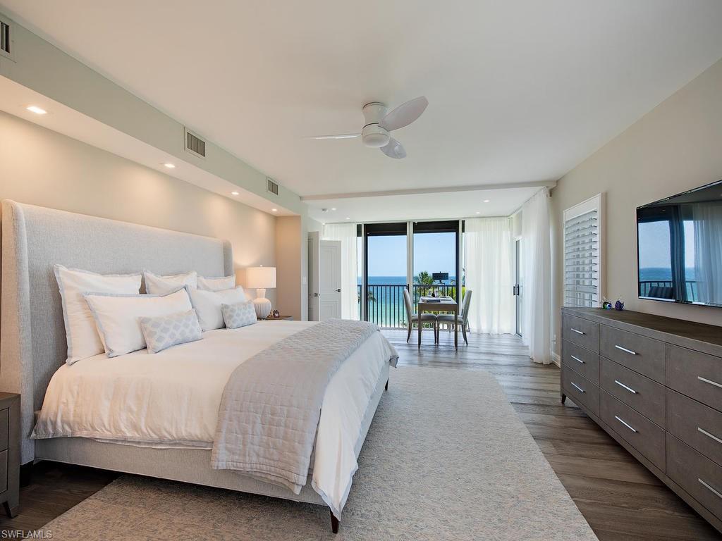 LAURENTIANS - Residential