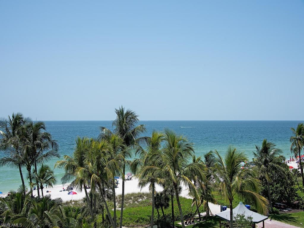 LAURENTIANS - Residential