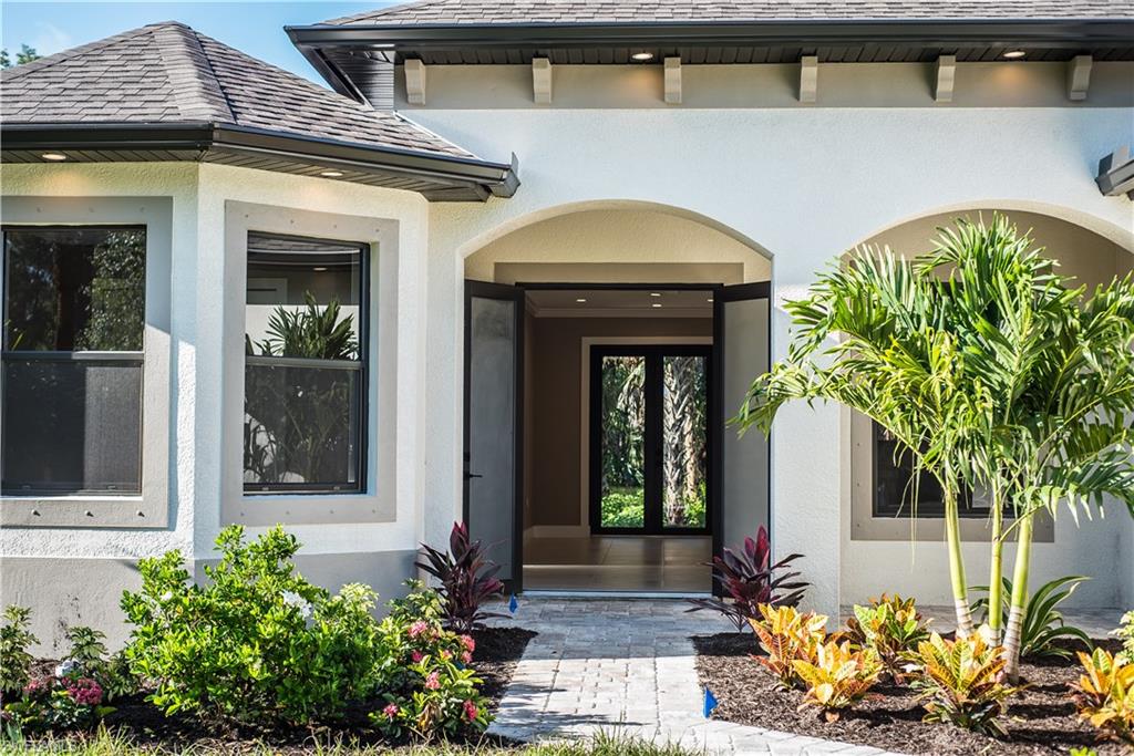 GOLDEN GATE ESTATES - Residential