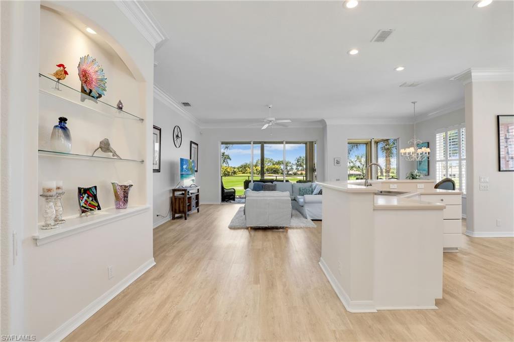 3280 Hamlet DR 4