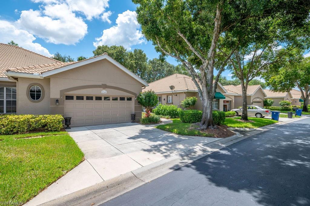 FAIRWAY BEND VILLAGE - Residential