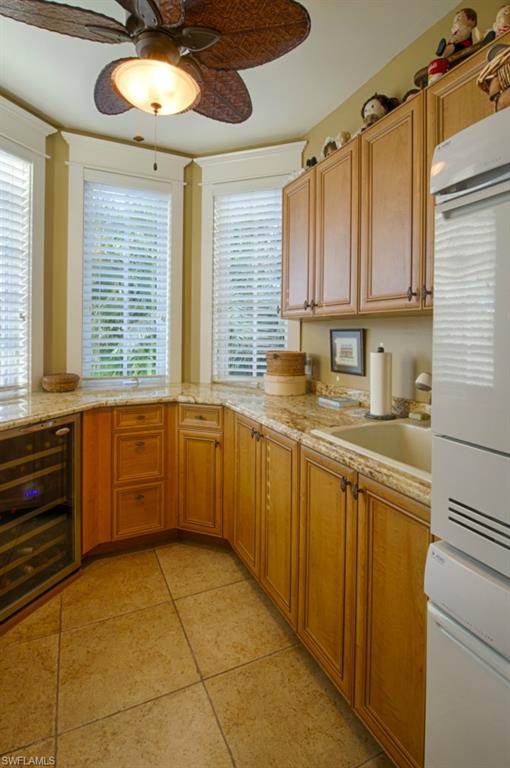 SANIBEL HARBOURS - Residential