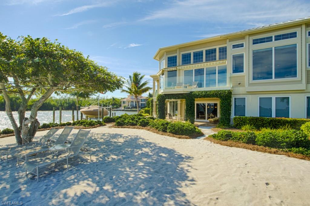 SANIBEL HARBOURS - Residential