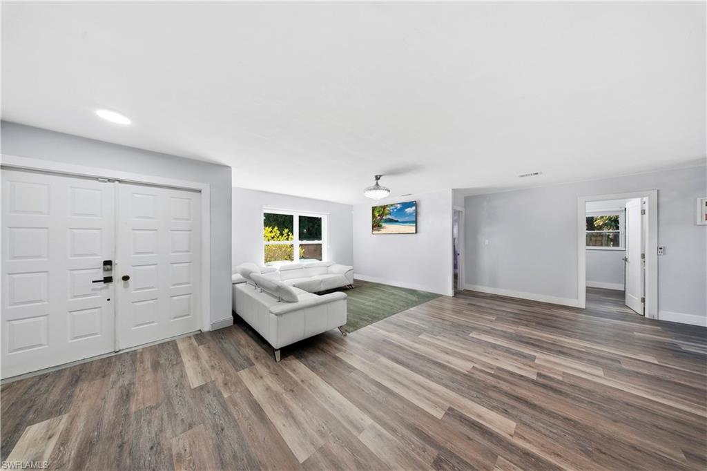 LOGAN WOODS - Residential