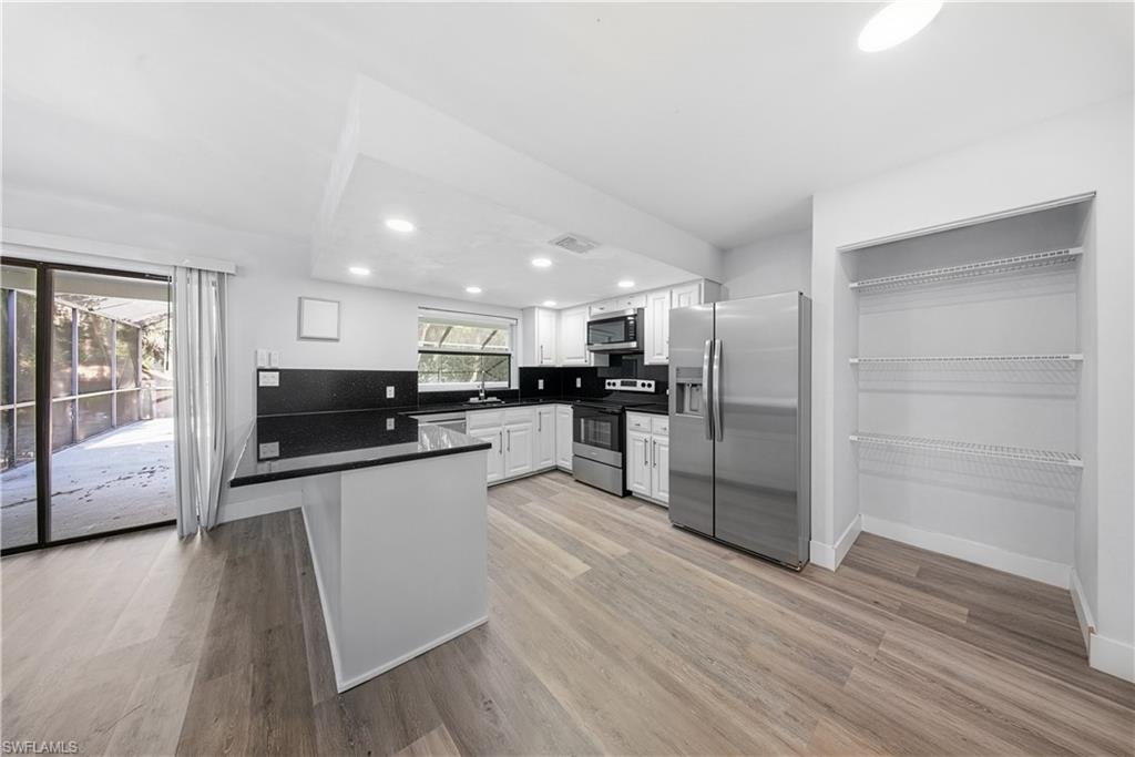 LOGAN WOODS - Residential