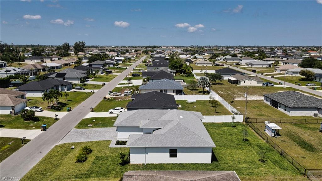 CAPE CORAL - Residential