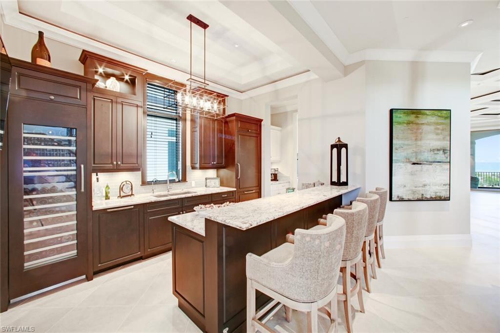 BAREFOOT BEACH - Residential