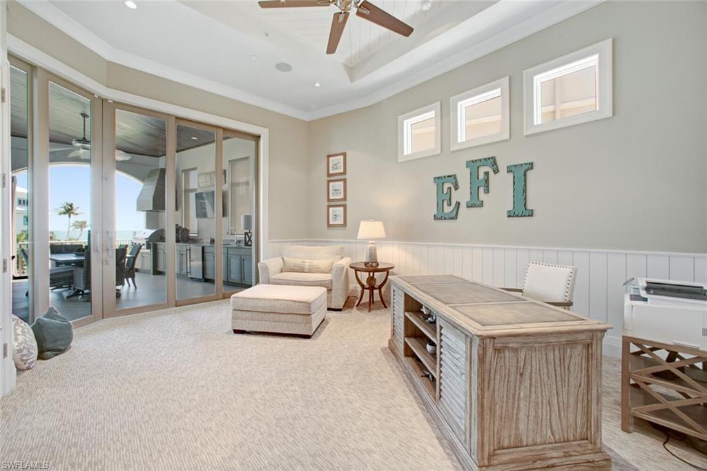 BAREFOOT BEACH - Residential