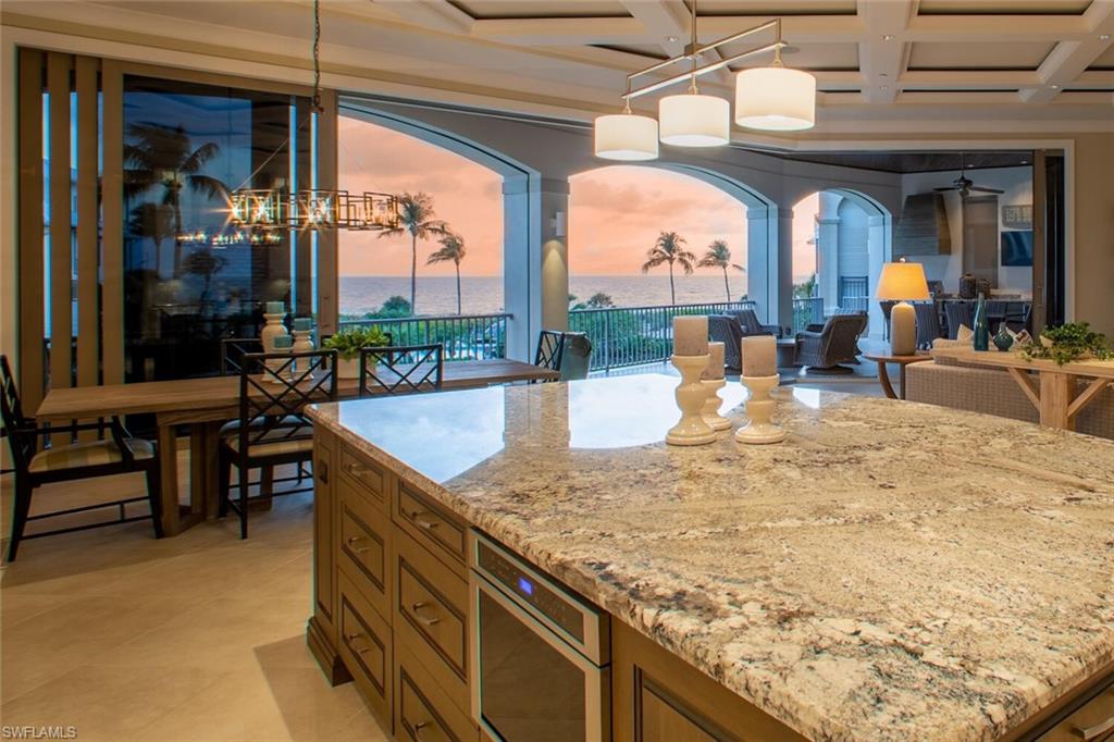 BAREFOOT BEACH - Residential