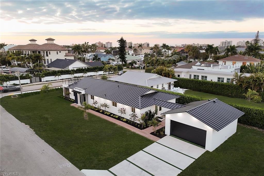 NAPLES PARK - Residential