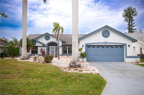 Ranch in ESTERO FL 22632 Forest View DR.jpg