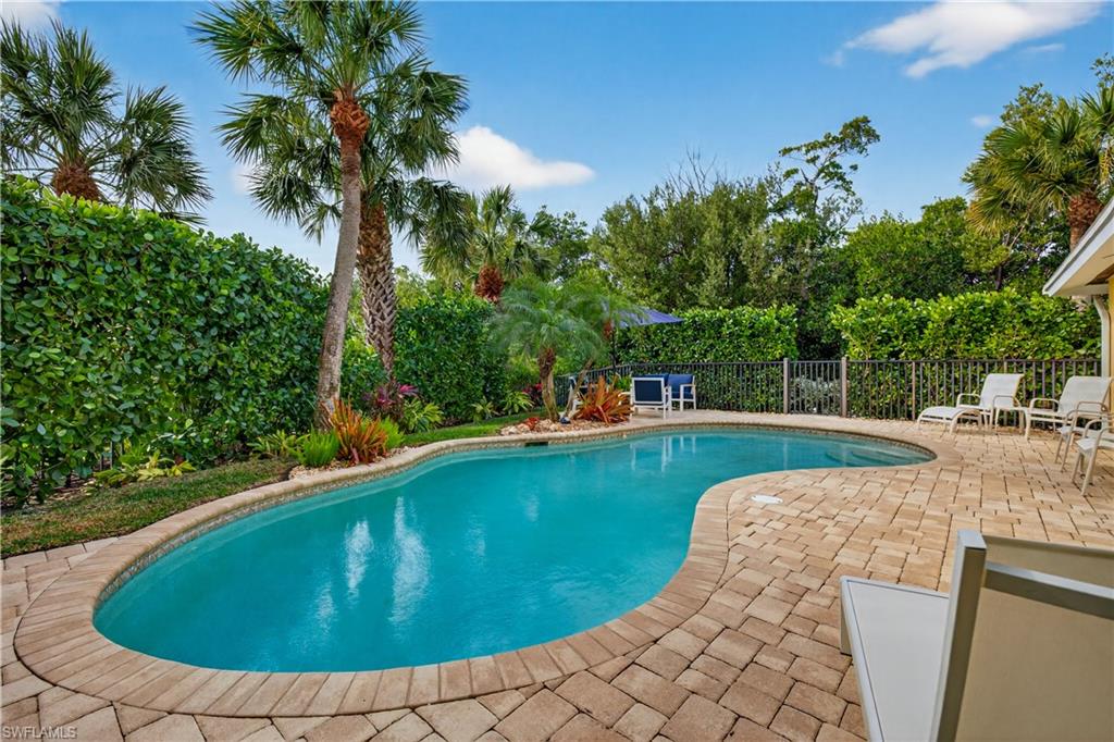 SANIBEL ESTATES - Residential