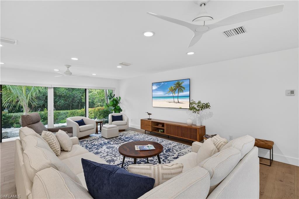 SANIBEL ESTATES - Residential