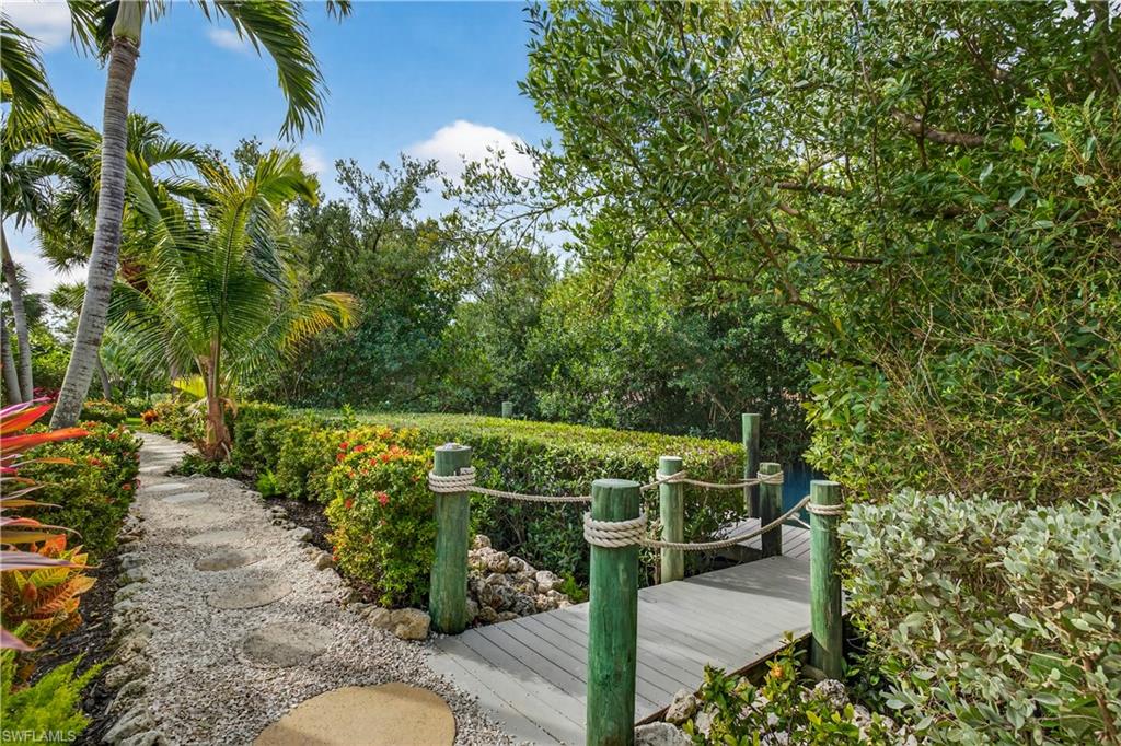 SANIBEL ESTATES - Residential