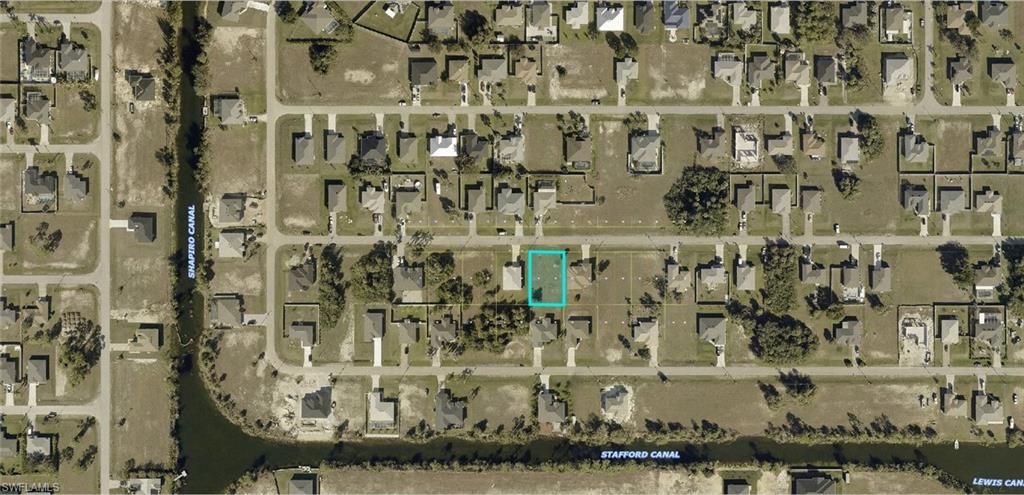 LEHIGH ACRES - Land