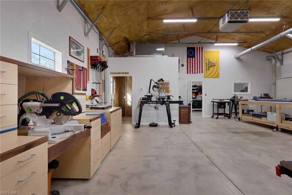 BUCKINGHAM - Residential