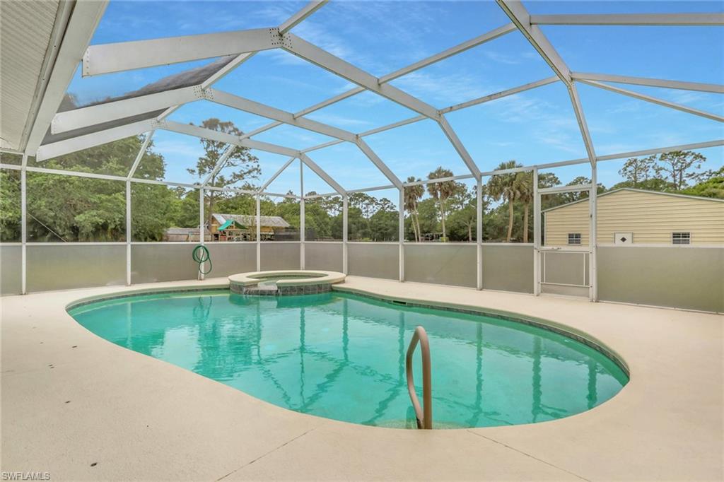 BUCKINGHAM - Residential