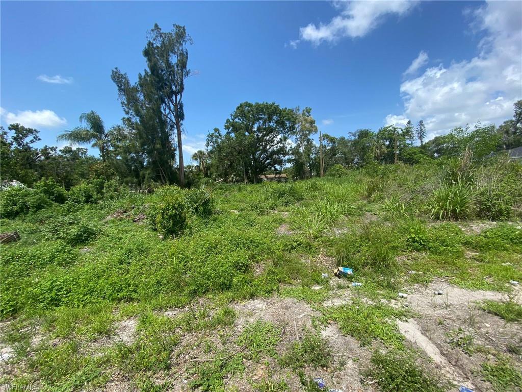 FORT MYERS - Land