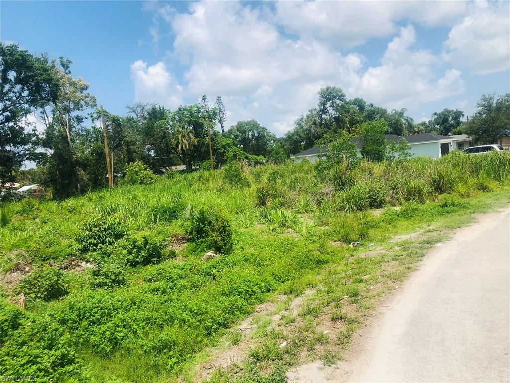 FORT MYERS - Land