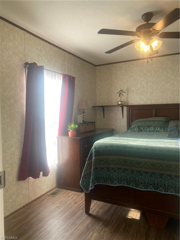 IONA GARDENS - Residential