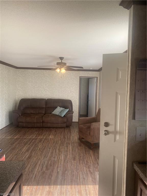 IONA GARDENS - Residential