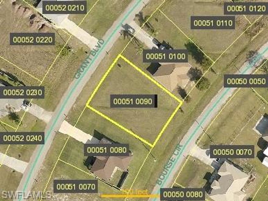 Build your new dream home on this beautiful cleared lot in Lehigh Acres Florida, located in Mirror Lakes development. Easy access to Fort Myers, Cape Coral and Naples.