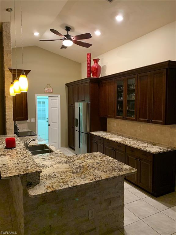 PLANTATION - Residential